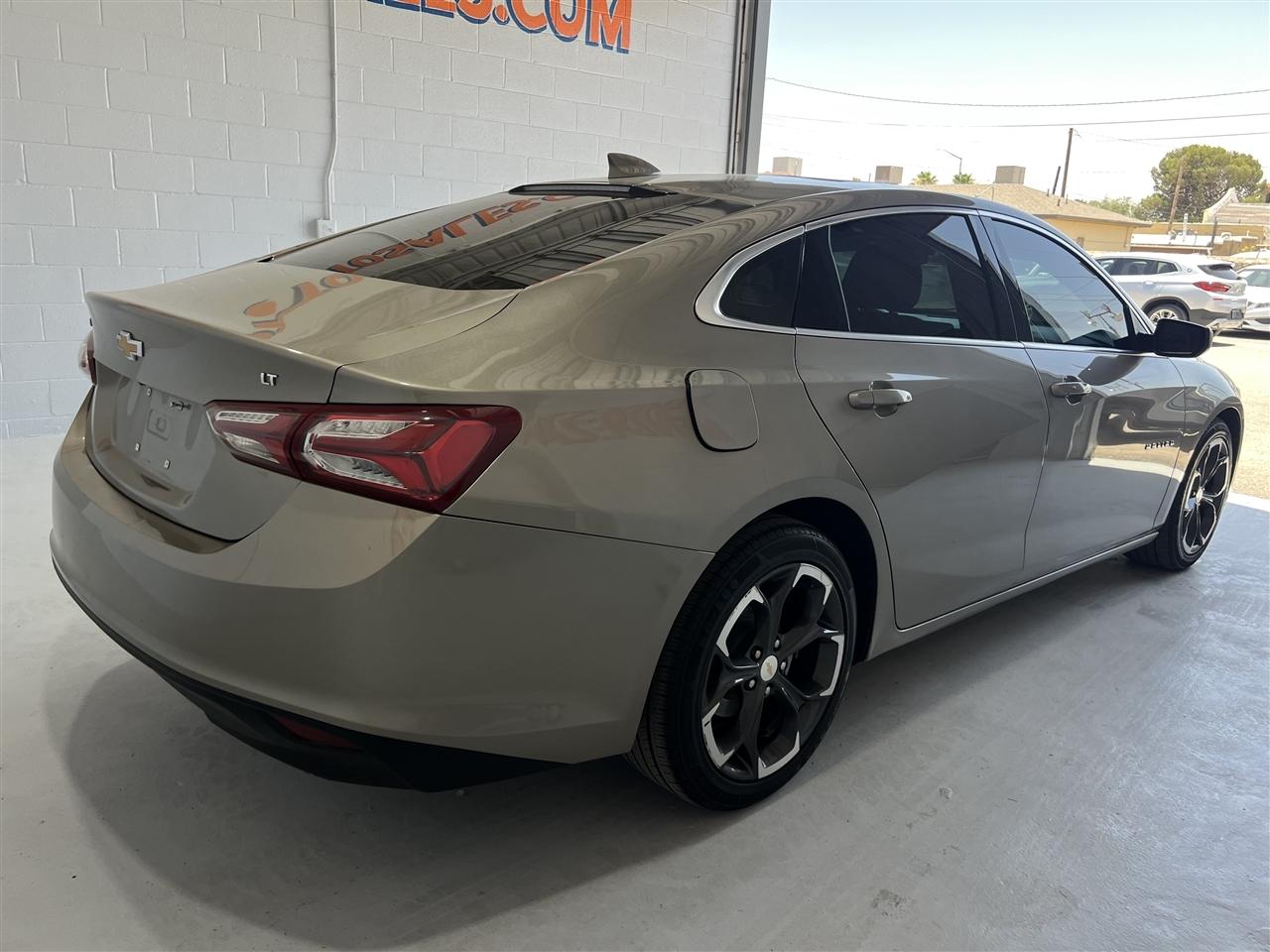 Chevrolet Malibu  2022