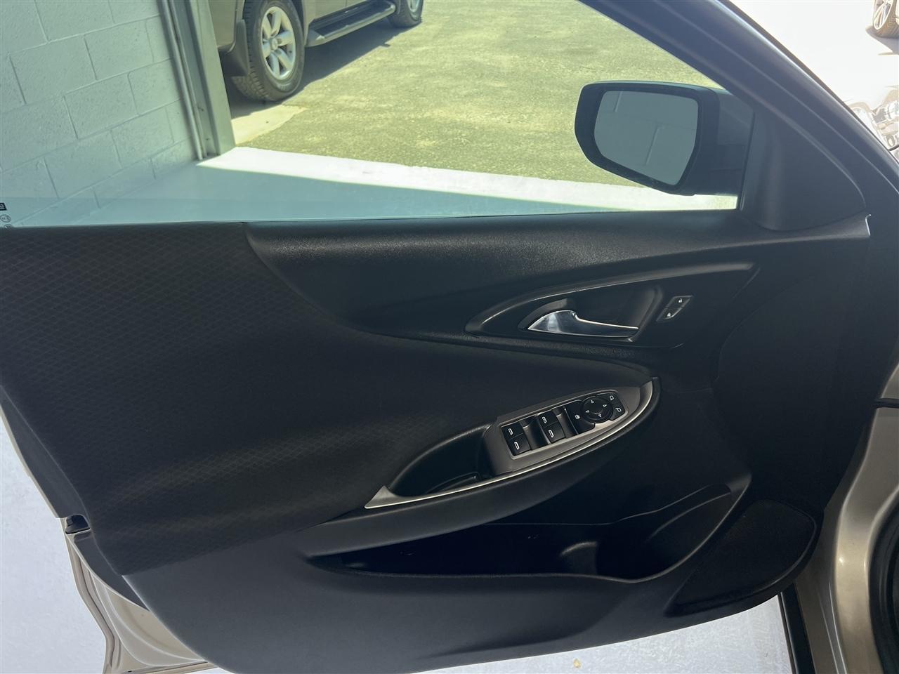 Chevrolet Malibu  2022