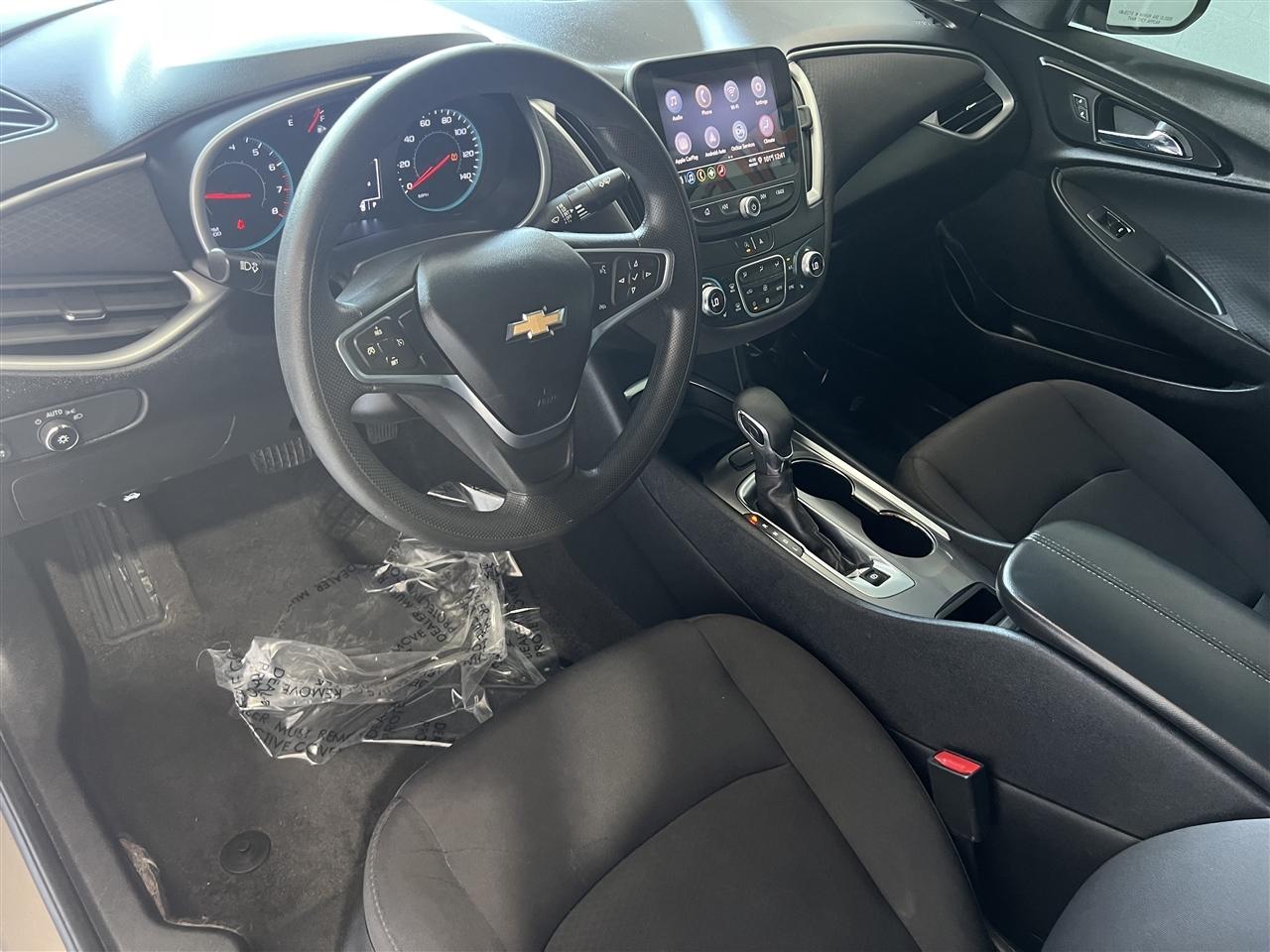 Chevrolet Malibu  2022