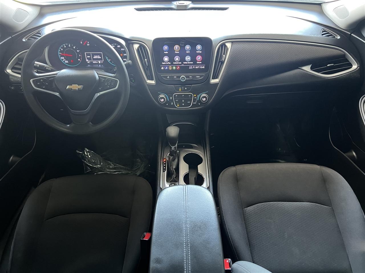 Chevrolet Malibu  2022