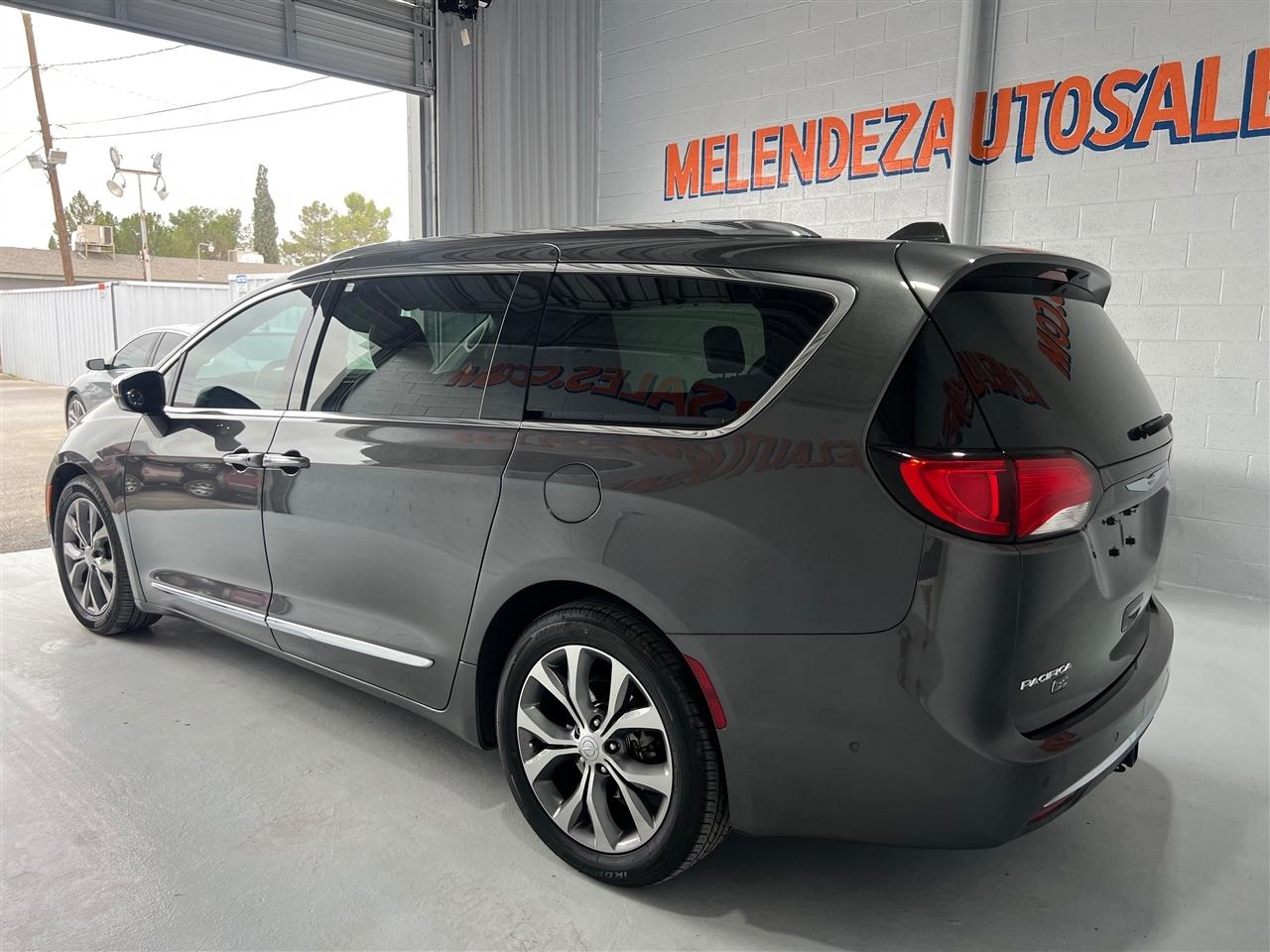 Chrysler Pacifica  2020