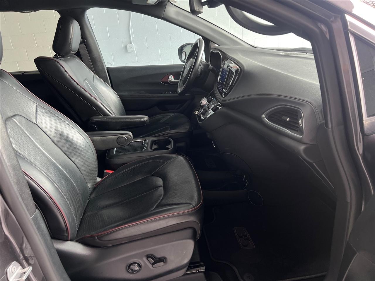 Chrysler Pacifica  2020