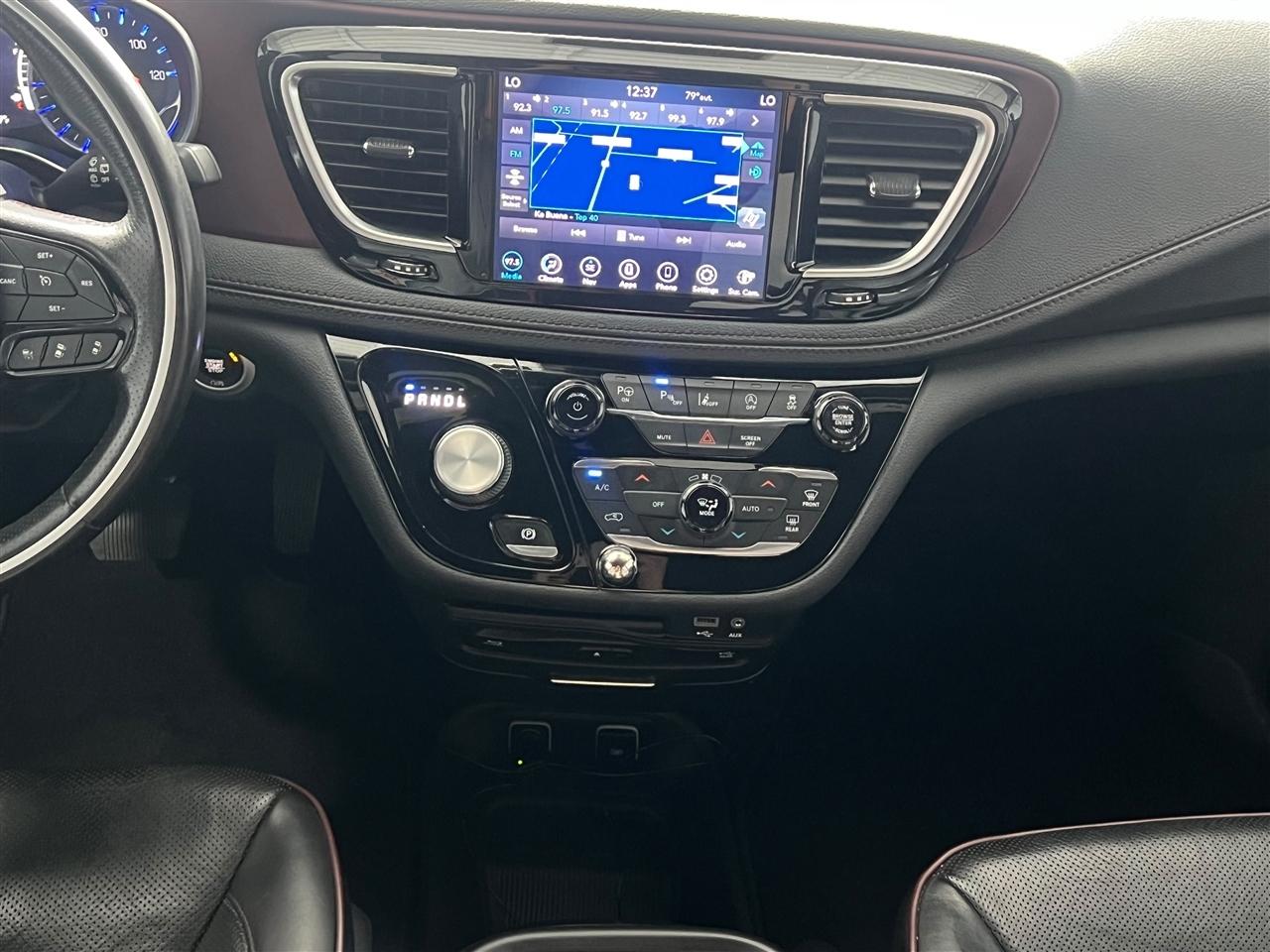 Chrysler Pacifica  2020