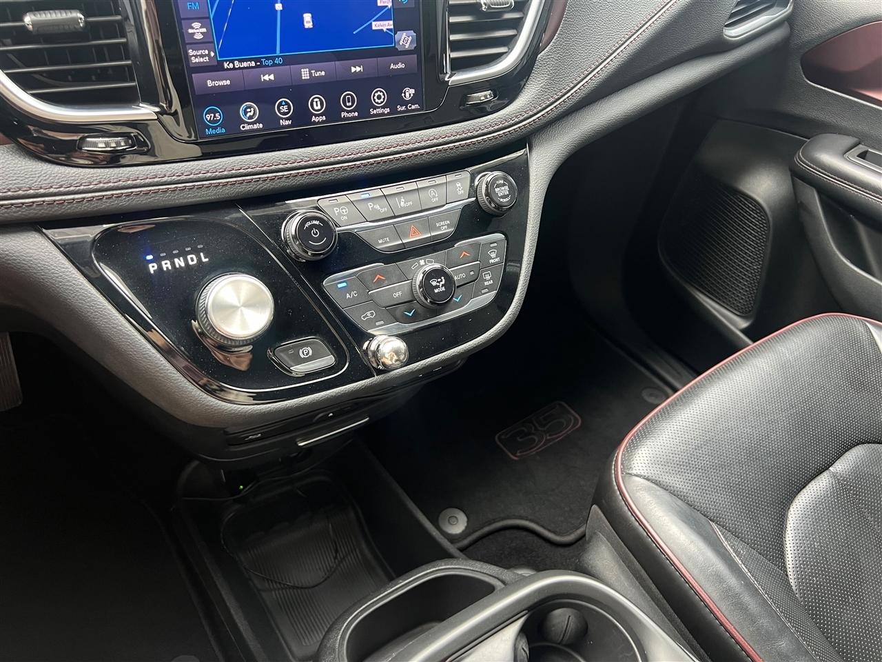 Chrysler Pacifica  2020