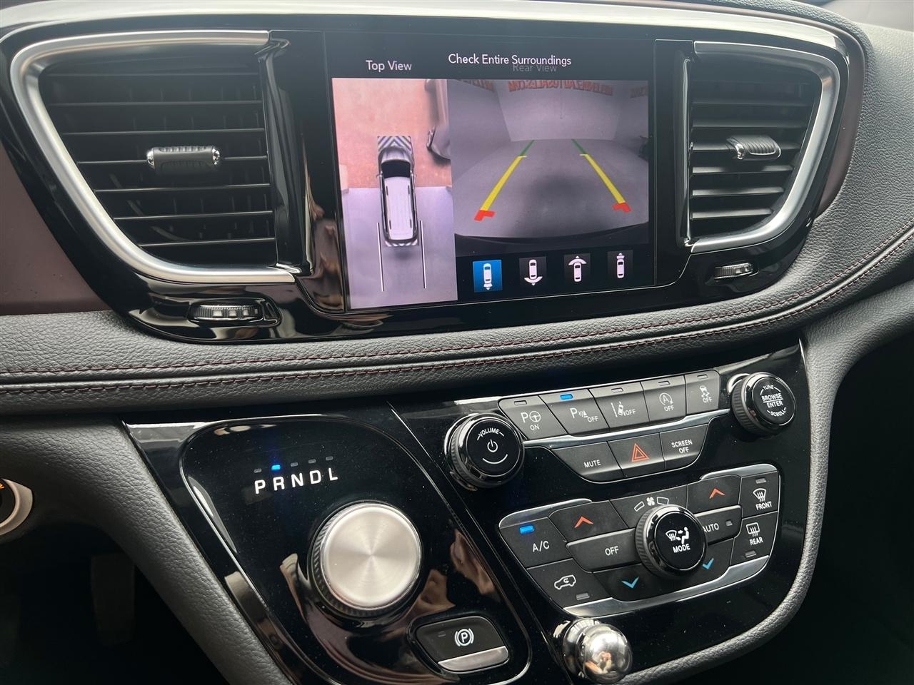 Chrysler Pacifica  2020