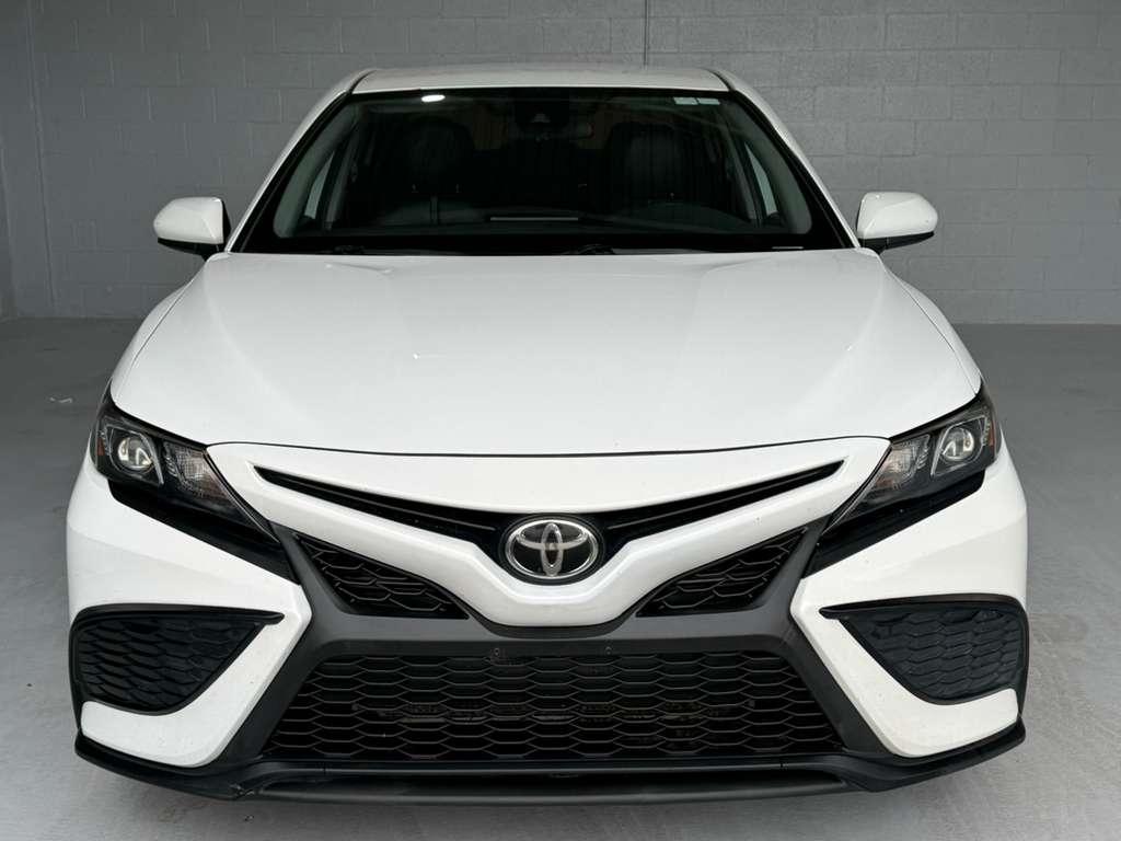 Toyota Camry SE Nightshade Edition 2021