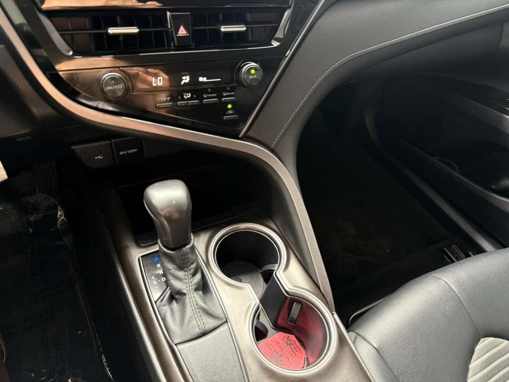 Toyota Camry SE Nightshade Edition 2021