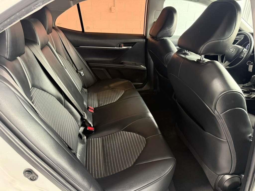 Toyota Camry SE Nightshade Edition 2021