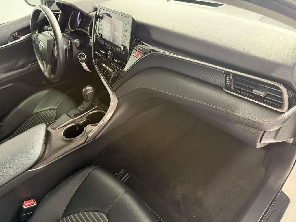 Toyota Camry SE Nightshade Edition 2021