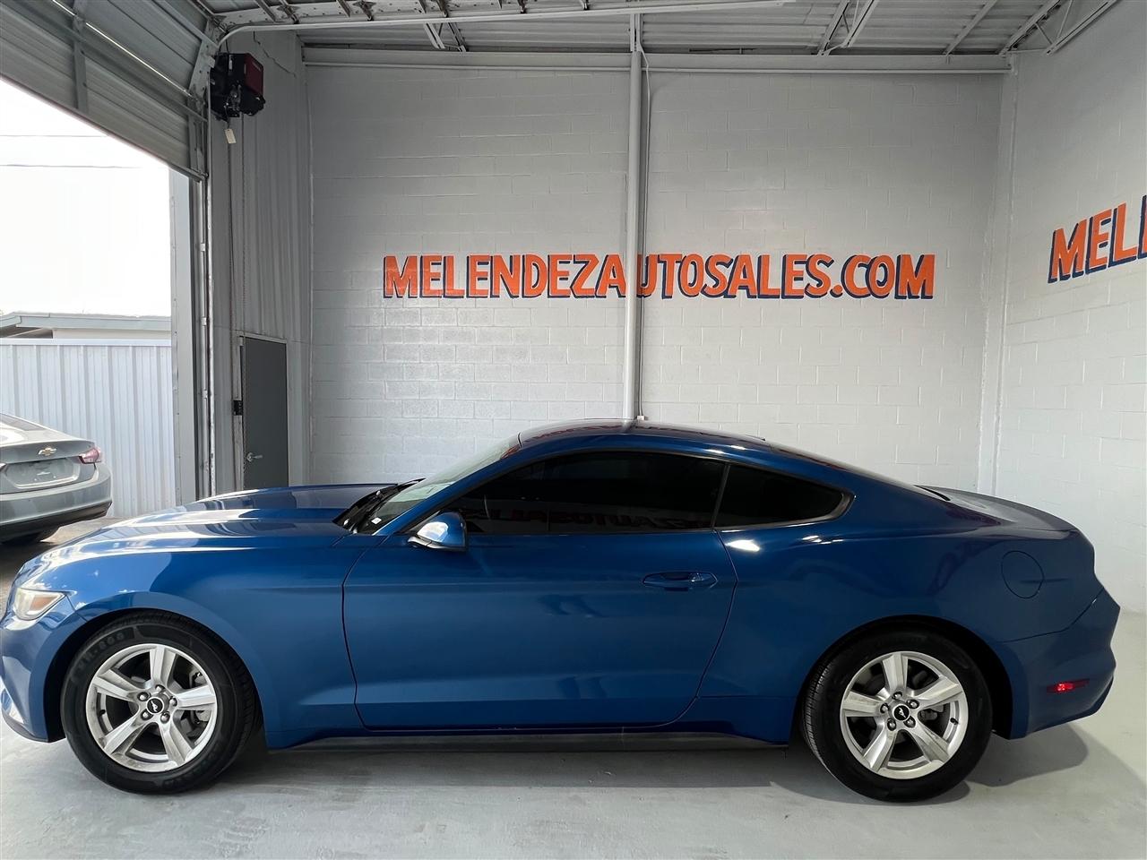 Ford Mustang V6 Coupe 2017