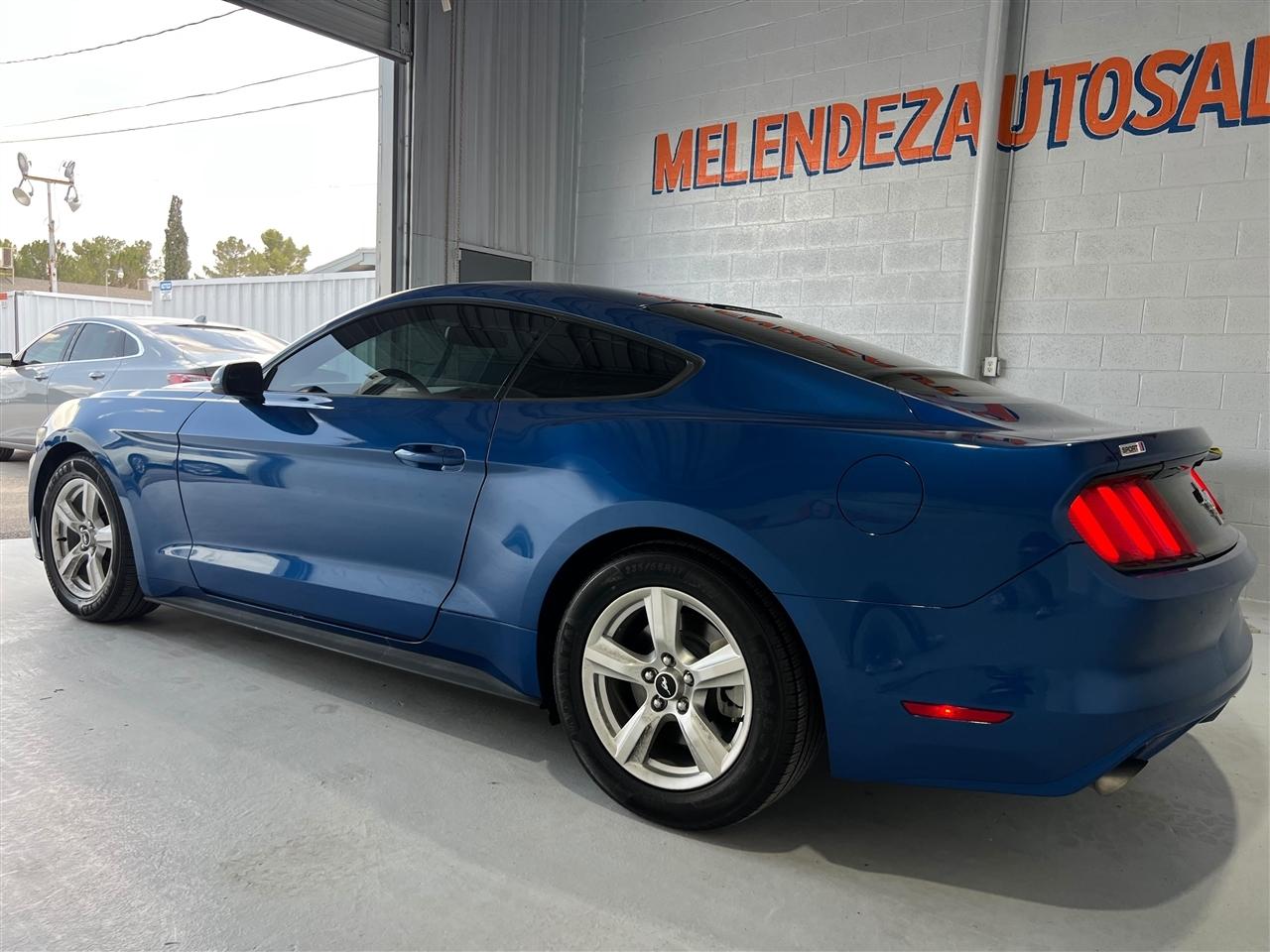 Ford Mustang V6 Coupe 2017