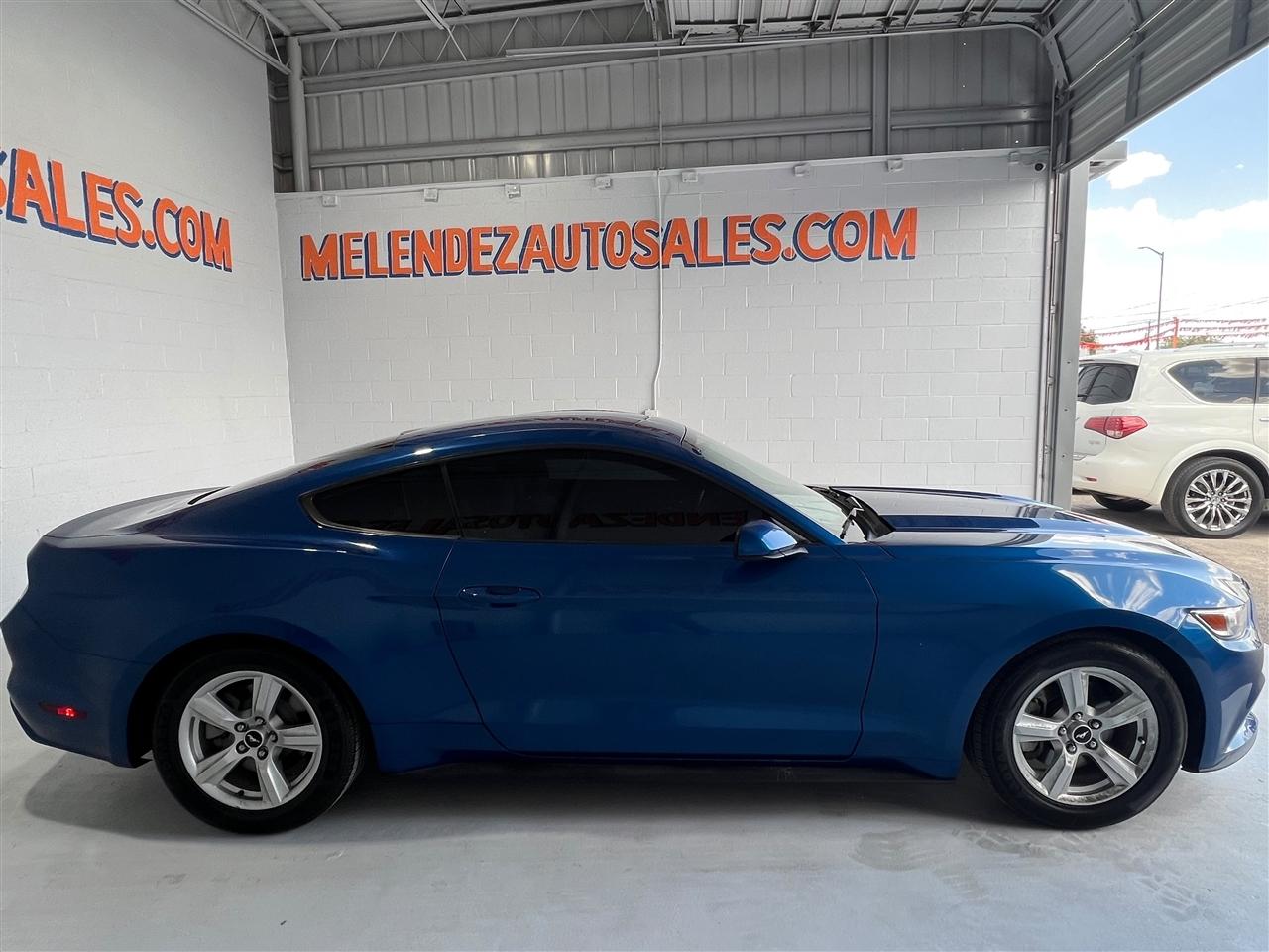 Ford Mustang V6 Coupe 2017