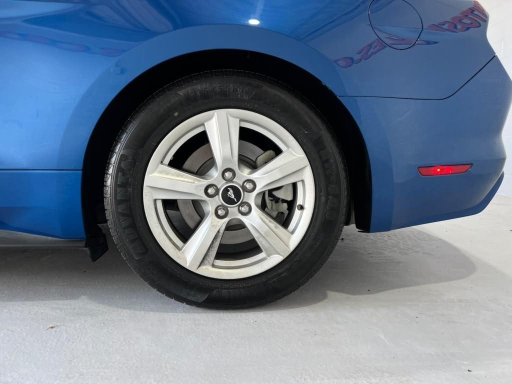 Ford Mustang V6 Coupe 2017