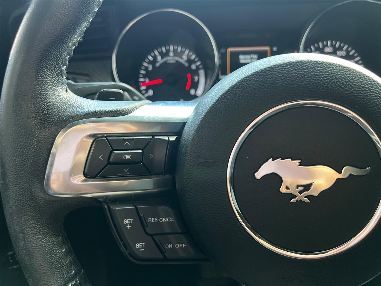 Ford Mustang V6 Coupe 2017