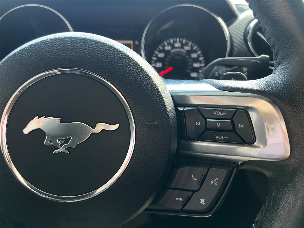 Ford Mustang V6 Coupe 2017
