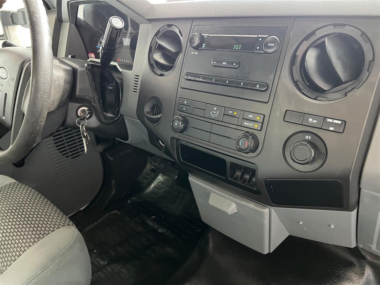 Ford F-250 SD XL 2WD 2016