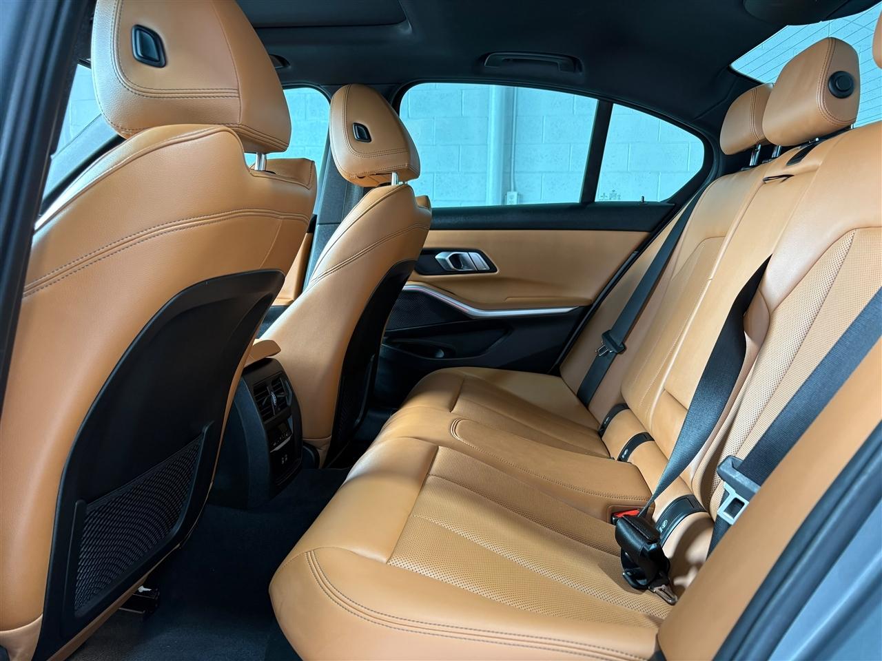 BMW 3-Series 330e 2023