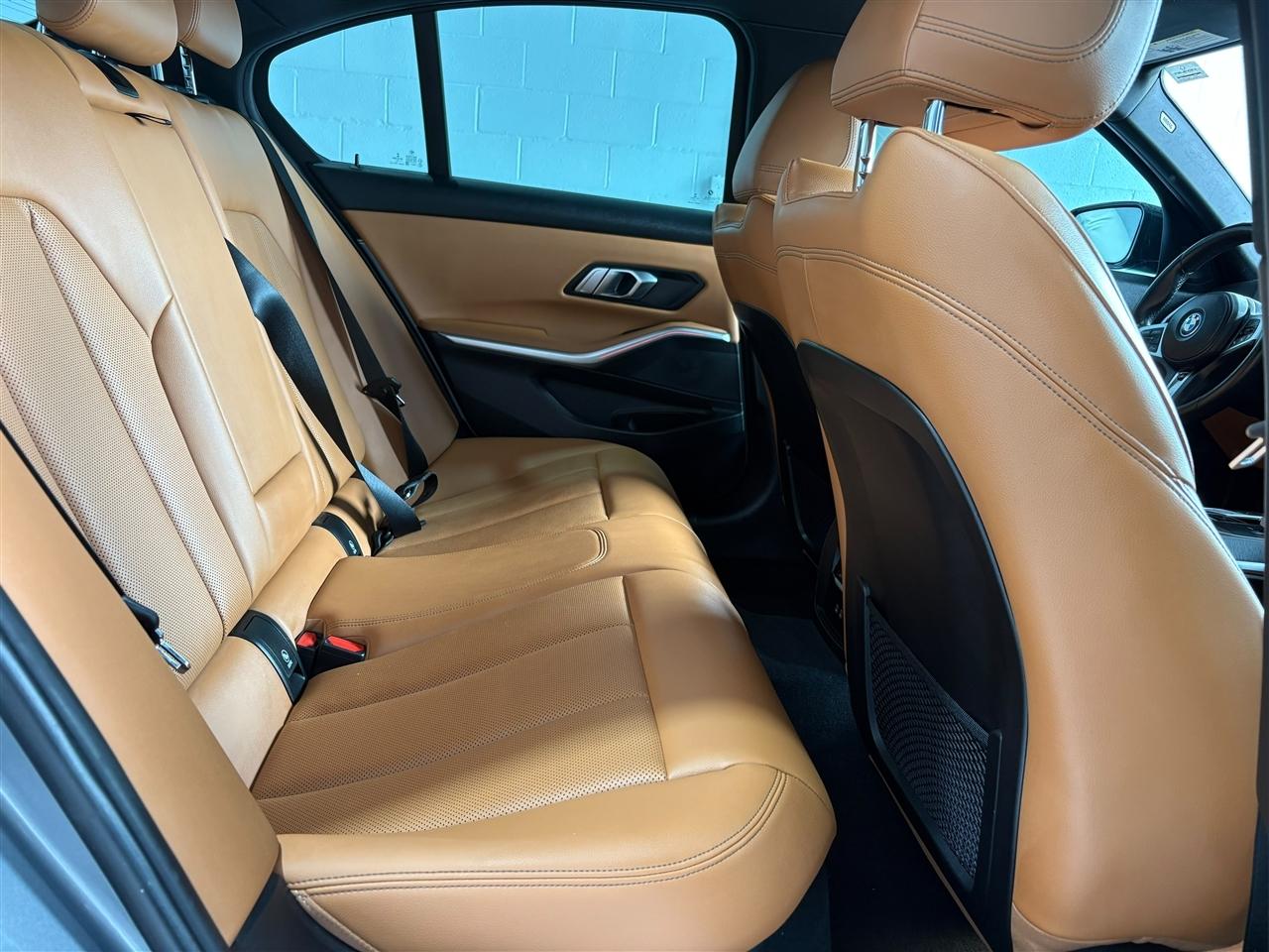 BMW 3-Series 330e 2023
