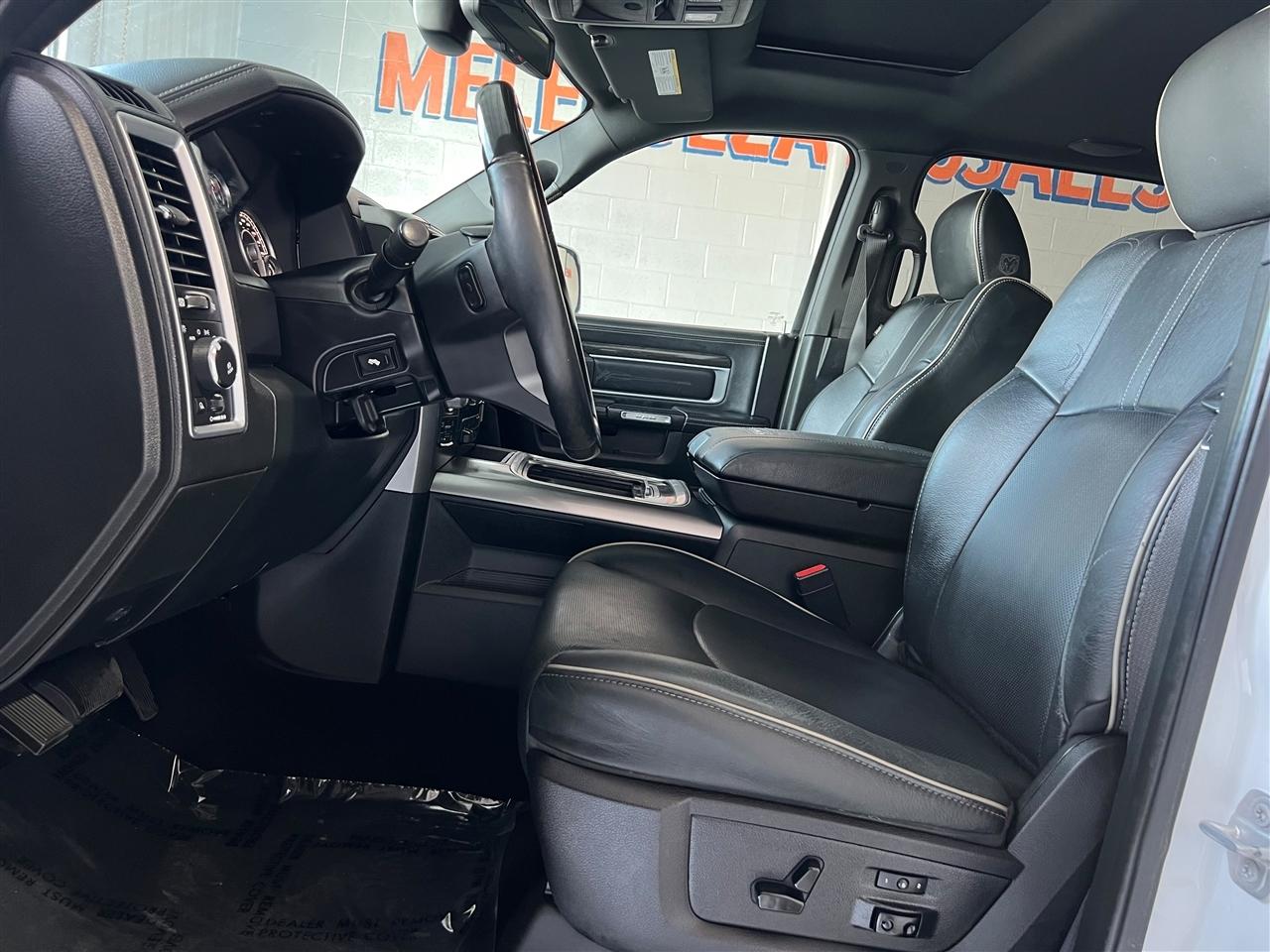 RAM 1500 Longhorn Crew Cab LWB 4WD 2016