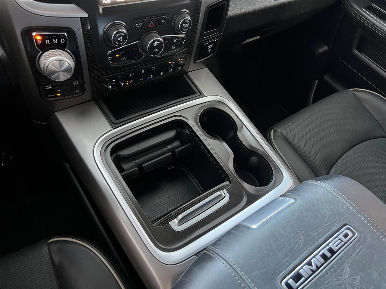 RAM 1500 Longhorn Crew Cab LWB 4WD 2016