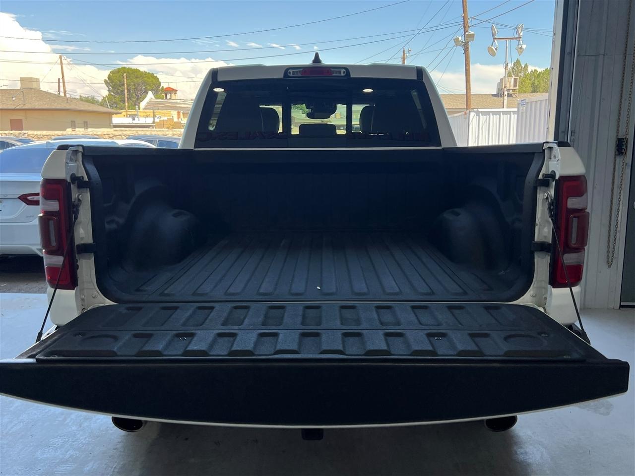 RAM 1500 Longhorn Crew Cab SWB 4WD 2021