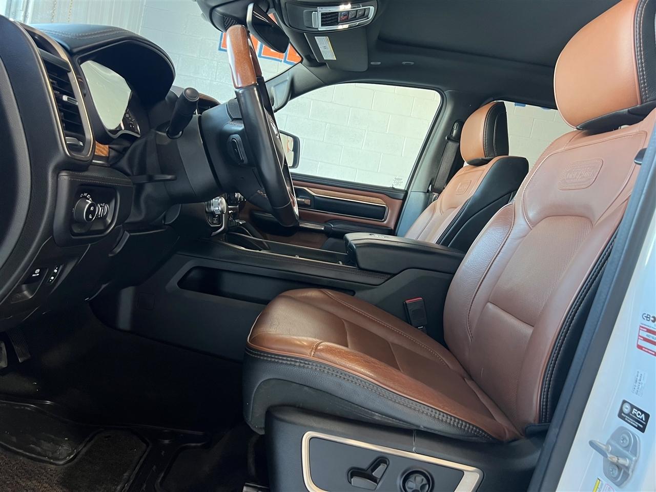 RAM 1500 Longhorn Crew Cab SWB 4WD 2021