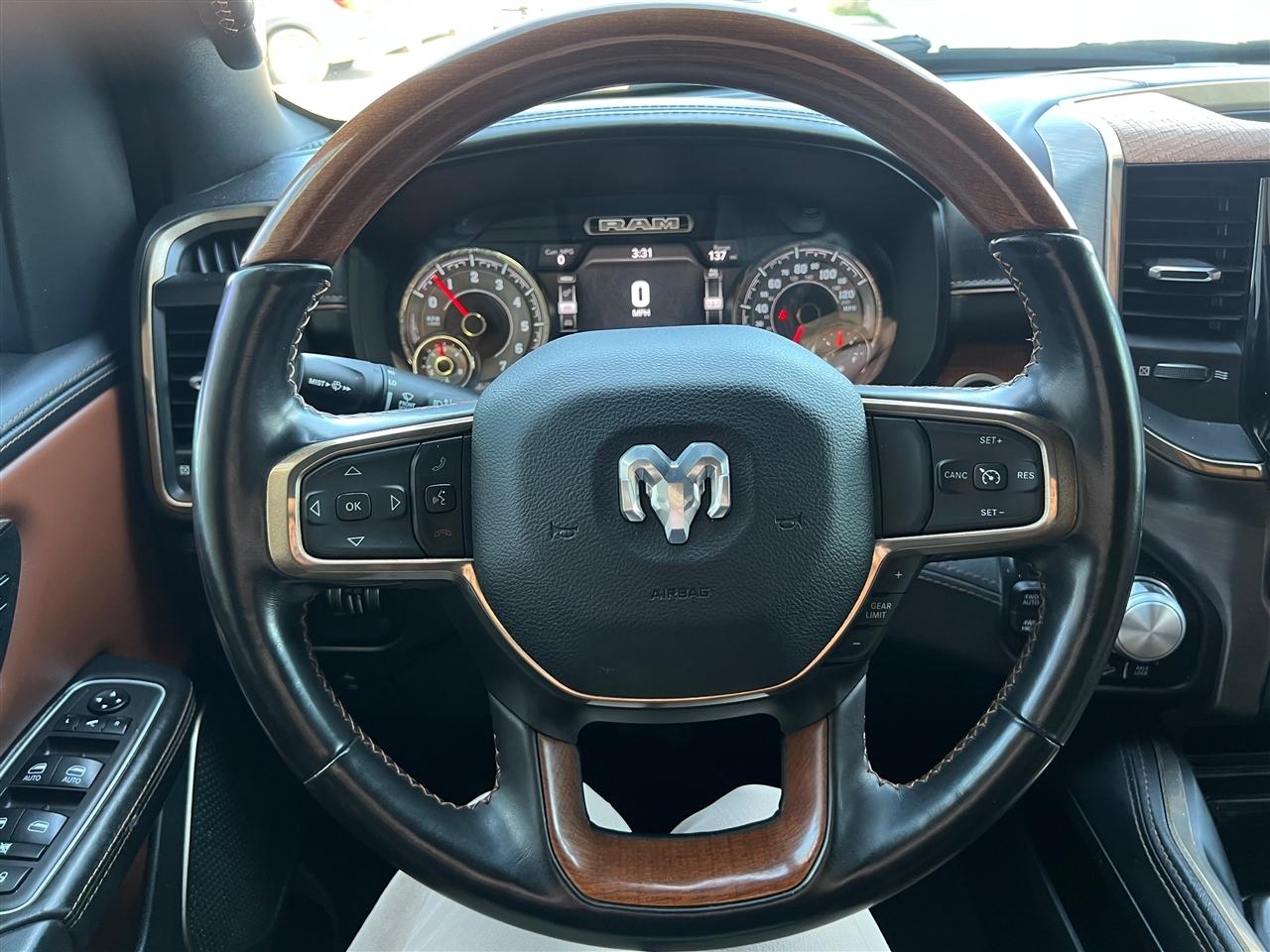 RAM 1500 Longhorn Crew Cab SWB 4WD 2021