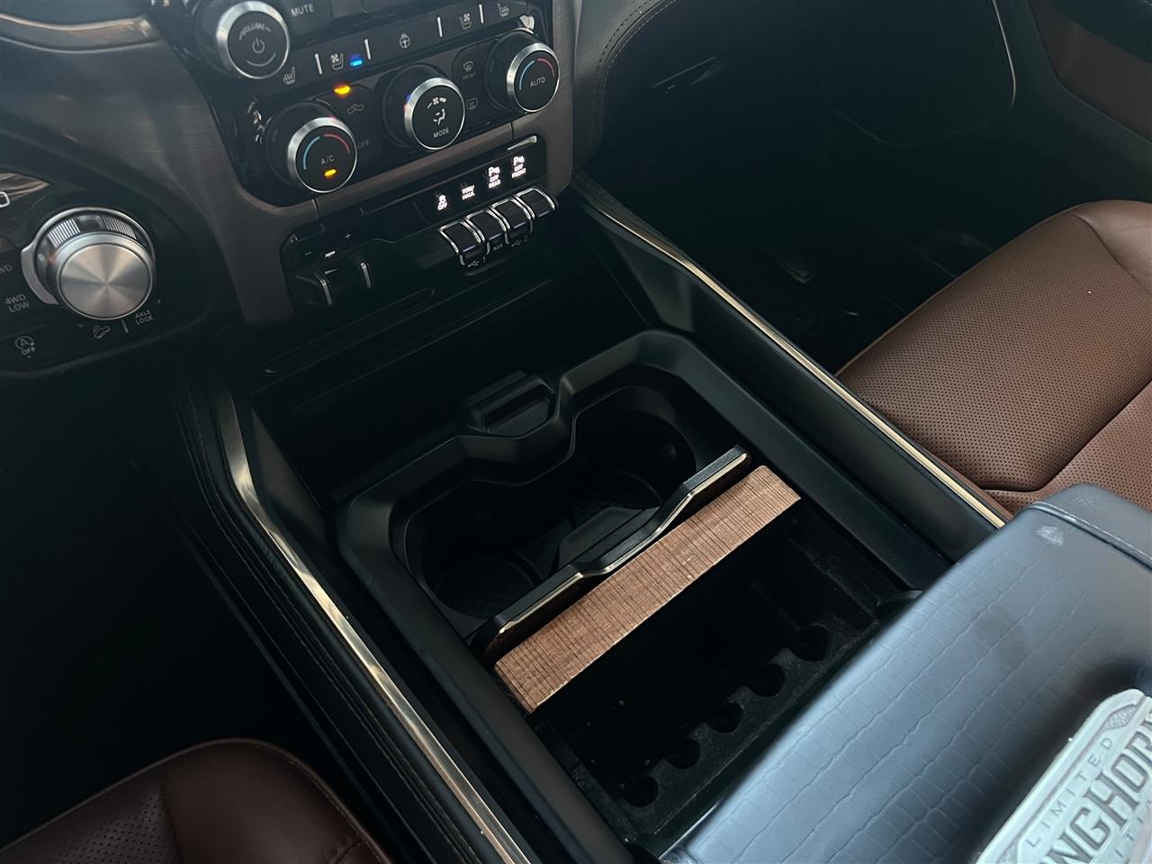 RAM 1500 Longhorn Crew Cab SWB 4WD 2021