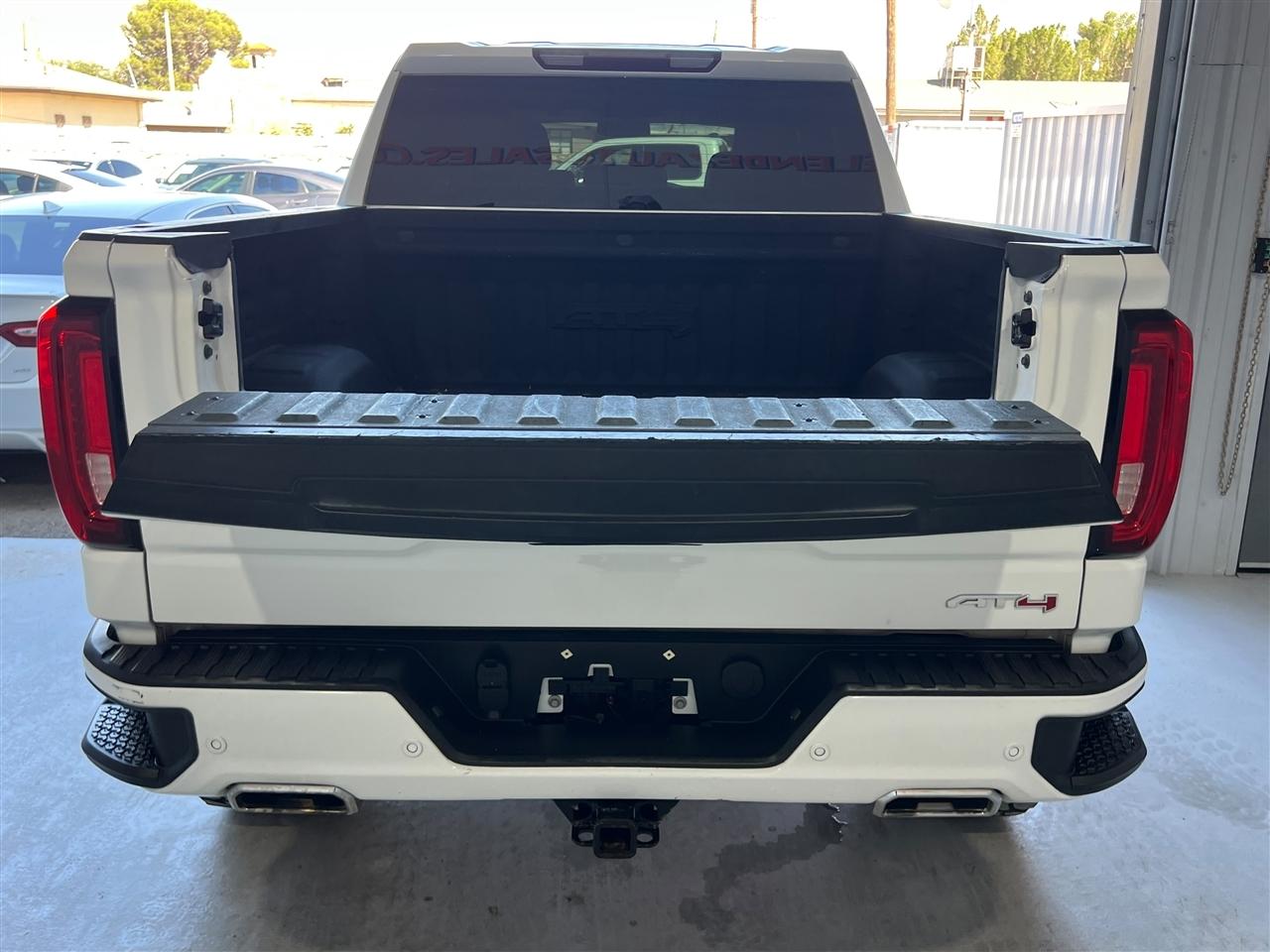 GMC Sierra 1500 AT4 Crew Cab Long Box 4WD 2020