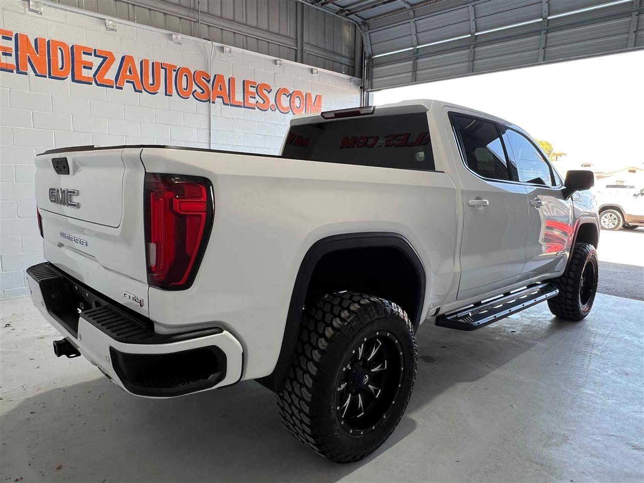 GMC Sierra 1500 AT4 Crew Cab Long Box 4WD 2020
