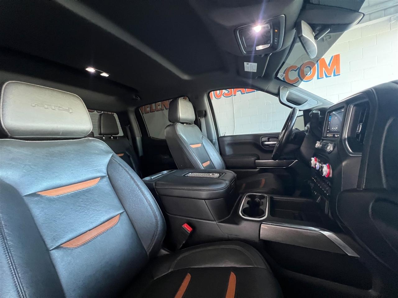 GMC Sierra 1500 AT4 Crew Cab Long Box 4WD 2020