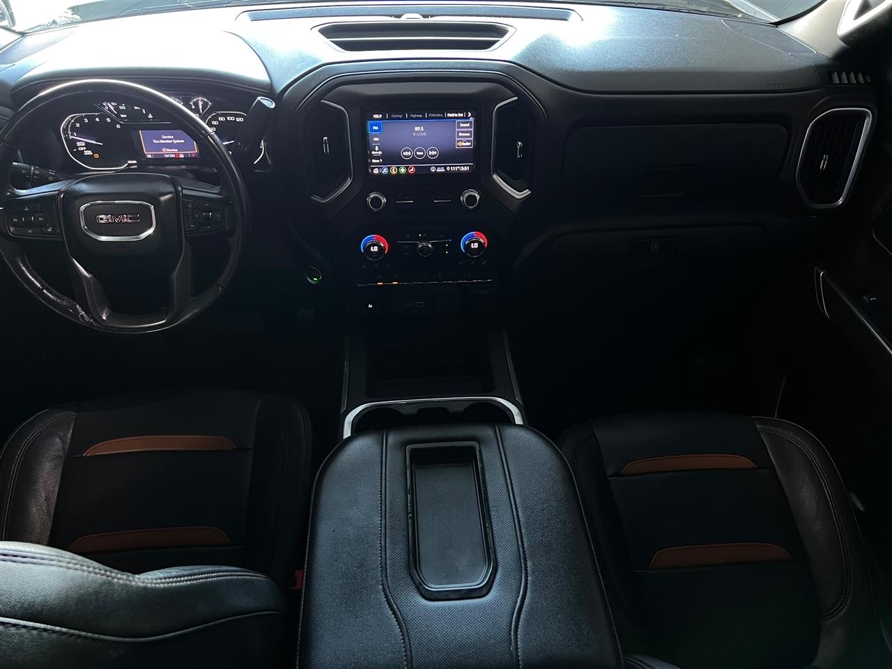 GMC Sierra 1500 AT4 Crew Cab Long Box 4WD 2020