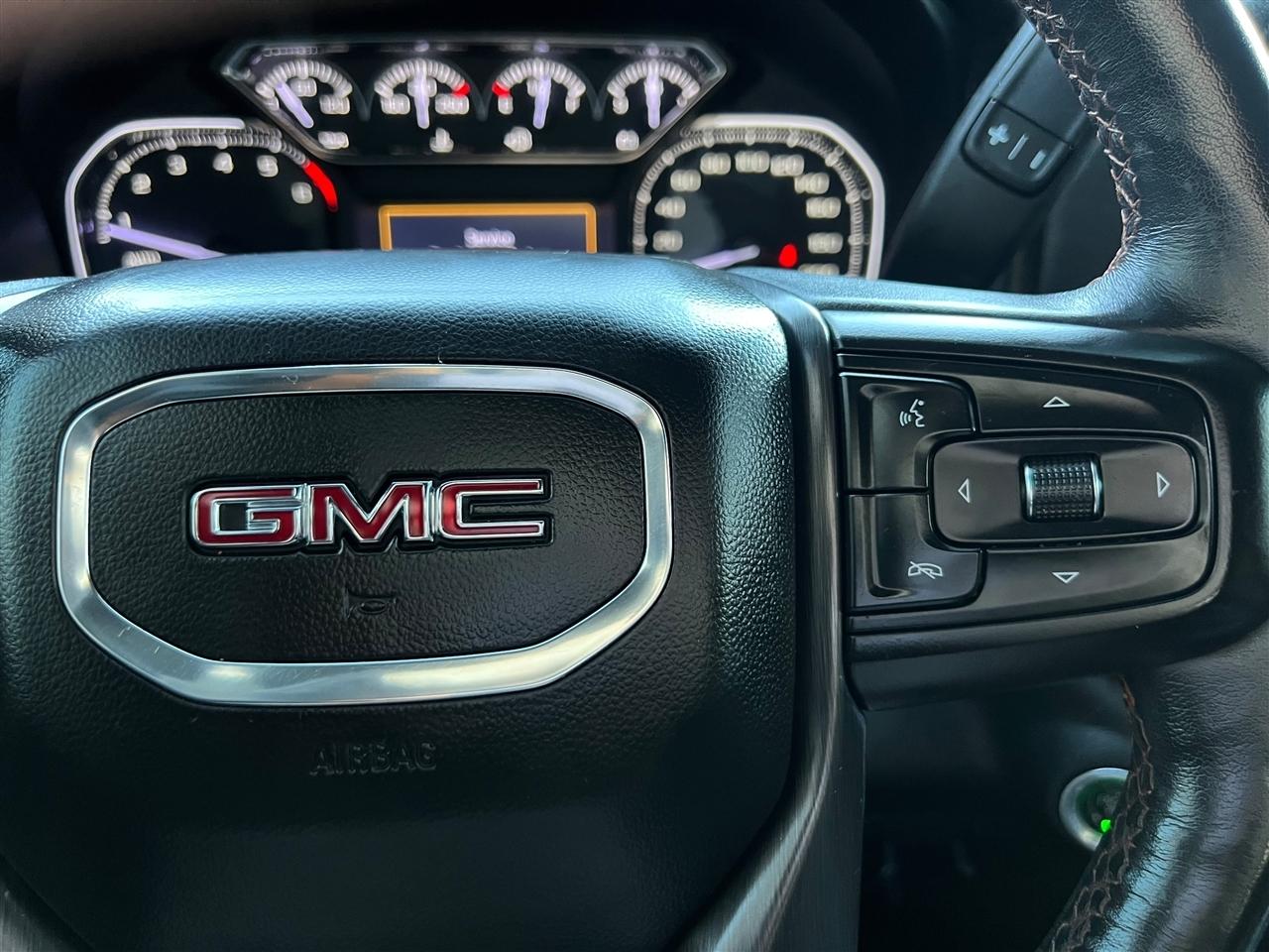 GMC Sierra 1500 AT4 Crew Cab Long Box 4WD 2020