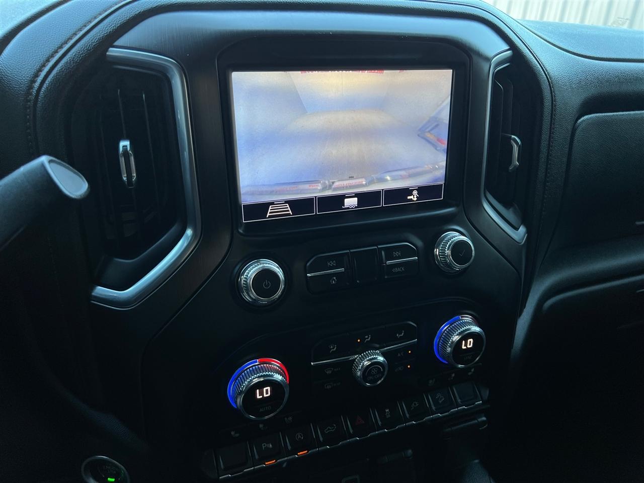GMC Sierra 1500 AT4 Crew Cab Long Box 4WD 2020