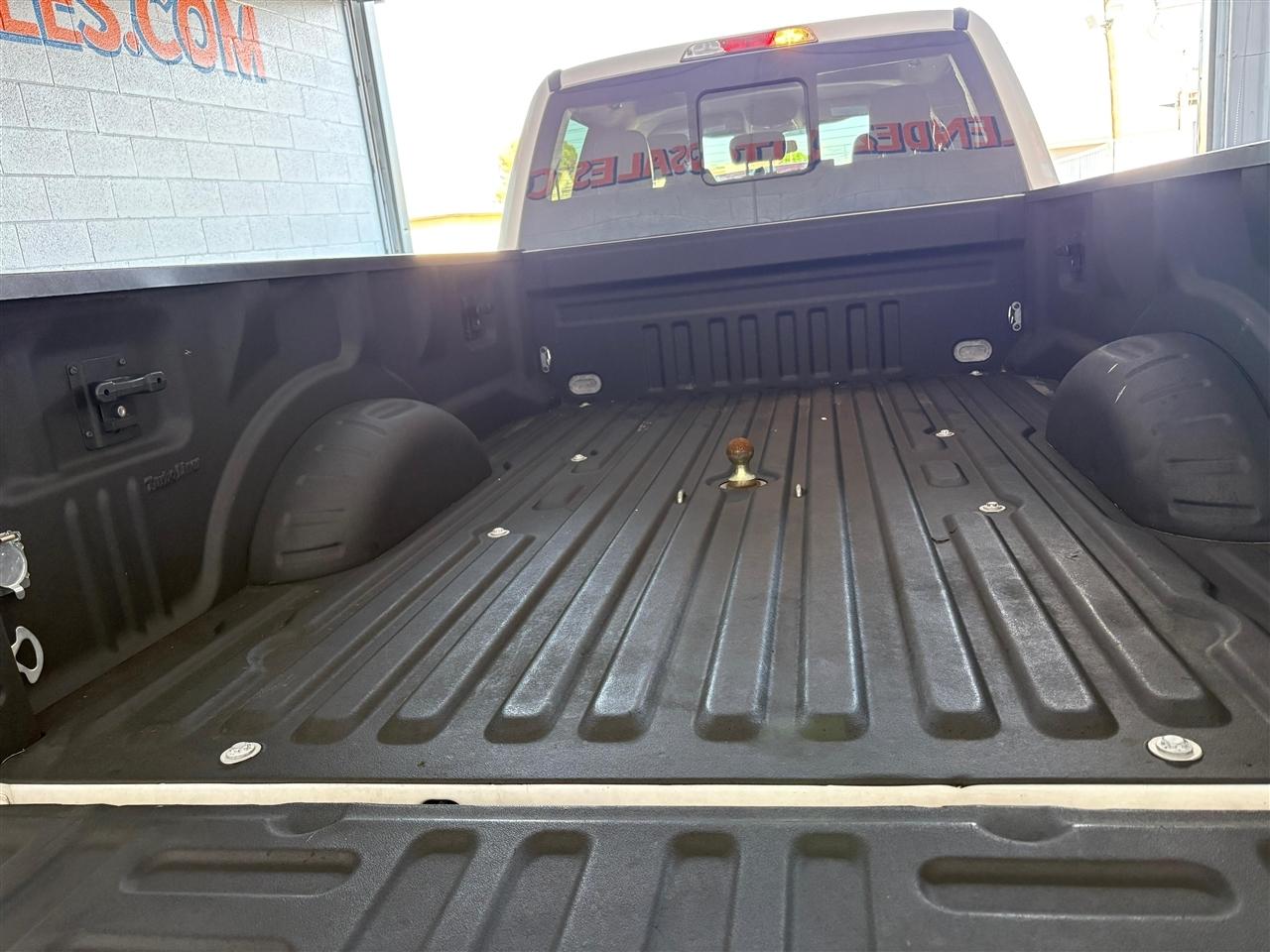 Ford F-350 SD Lariat Crew Cab Long Bed DRW 4WD 2017
