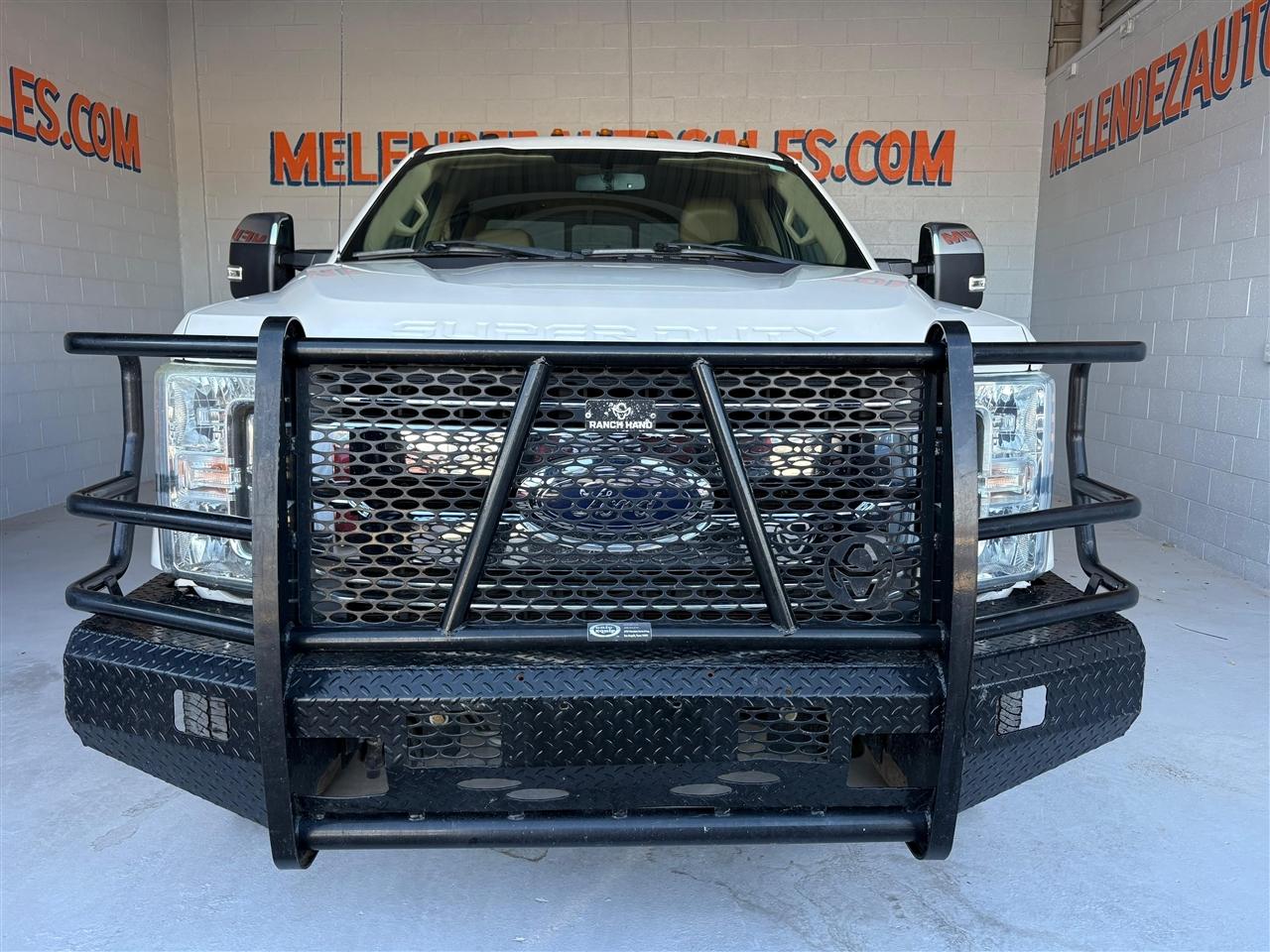 Ford F-350 SD Lariat Crew Cab Long Bed DRW 4WD 2017