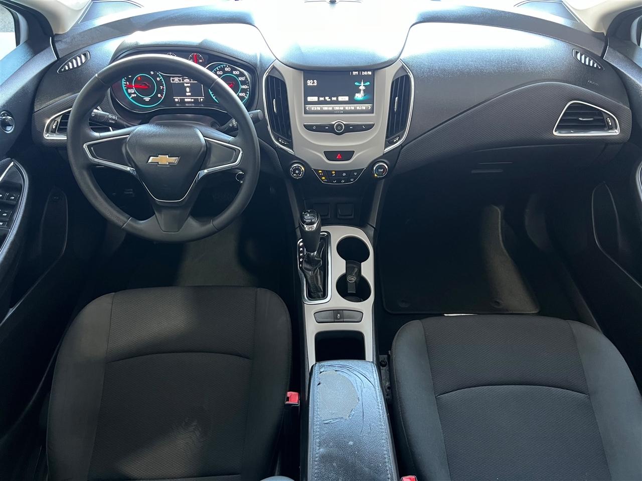 Chevrolet Cruze LS Auto 2017
