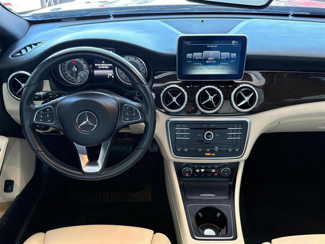 Mercedes-Benz GLA-Class GLA250 4MATIC 2016