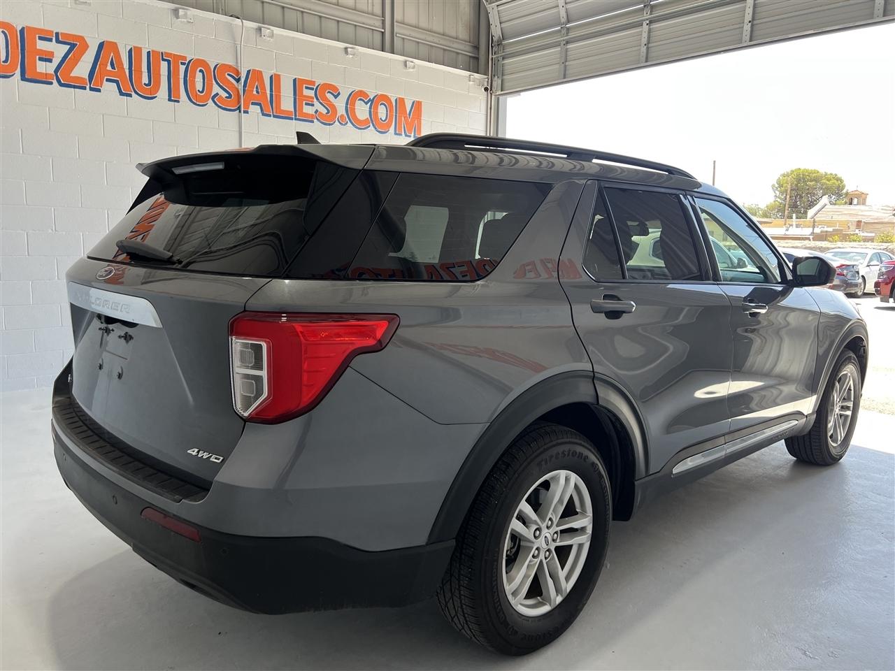 Ford Explorer XLT AWD 2022