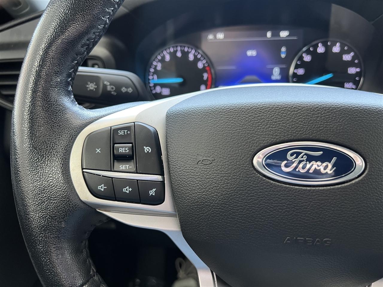 Ford Explorer XLT AWD 2022