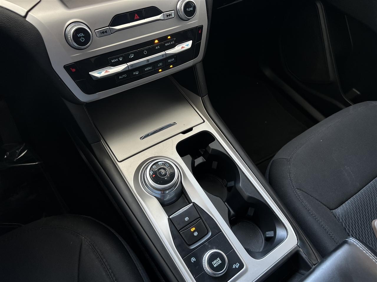 Ford Explorer XLT AWD 2022