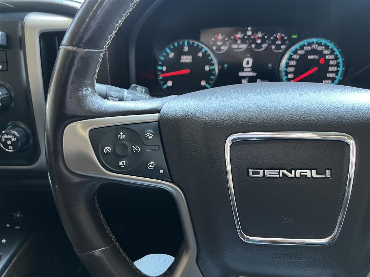GMC Sierra 1500 Denali Crew Cab Long Box 4WD 2018