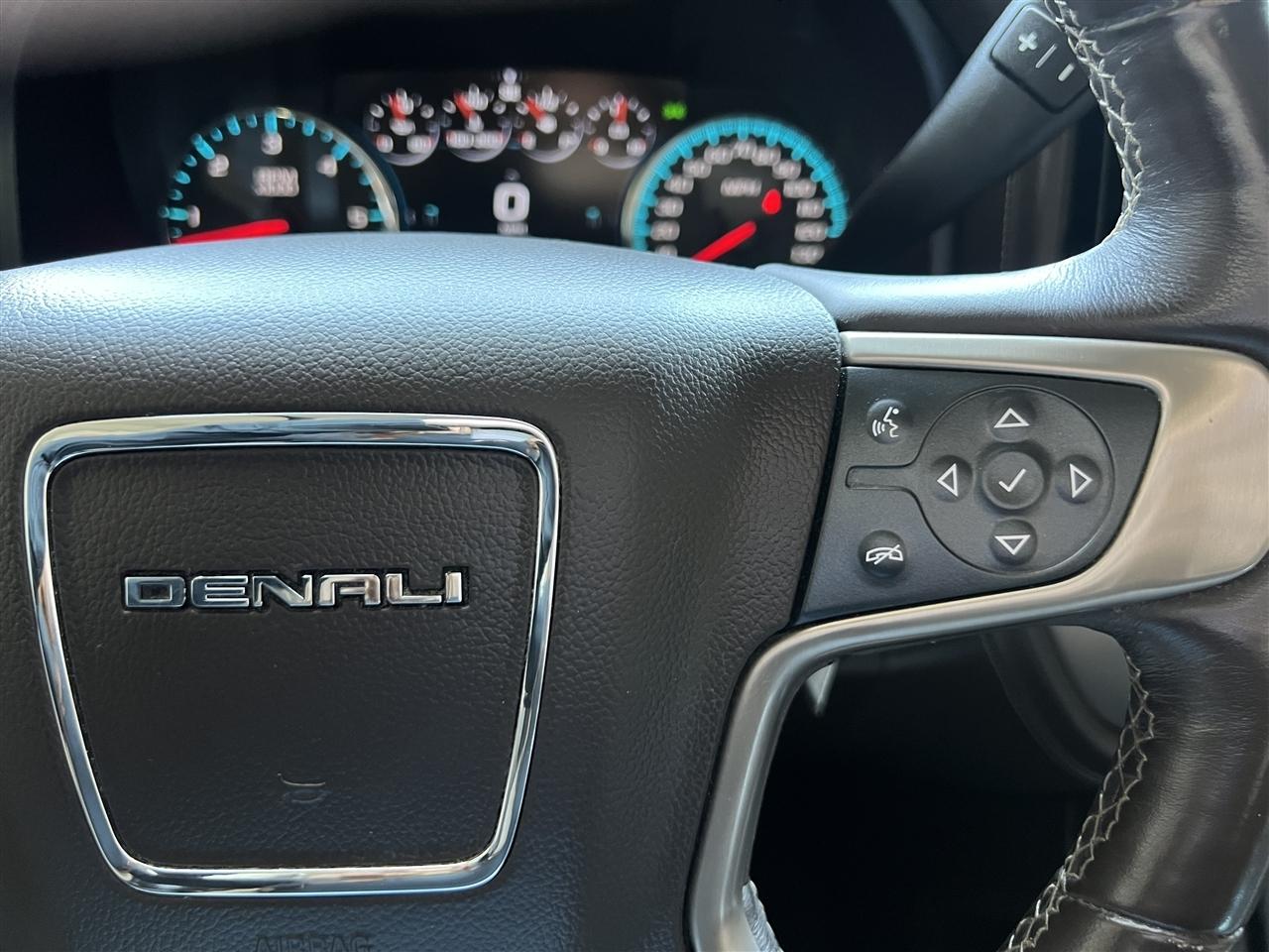 GMC Sierra 1500 Denali Crew Cab Long Box 4WD 2018