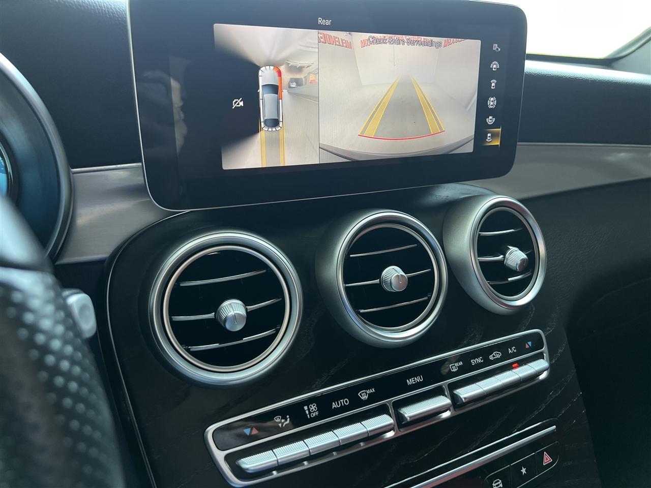 Mercedes-Benz GLC-Class Coupe GLC300 4MATIC 2021
