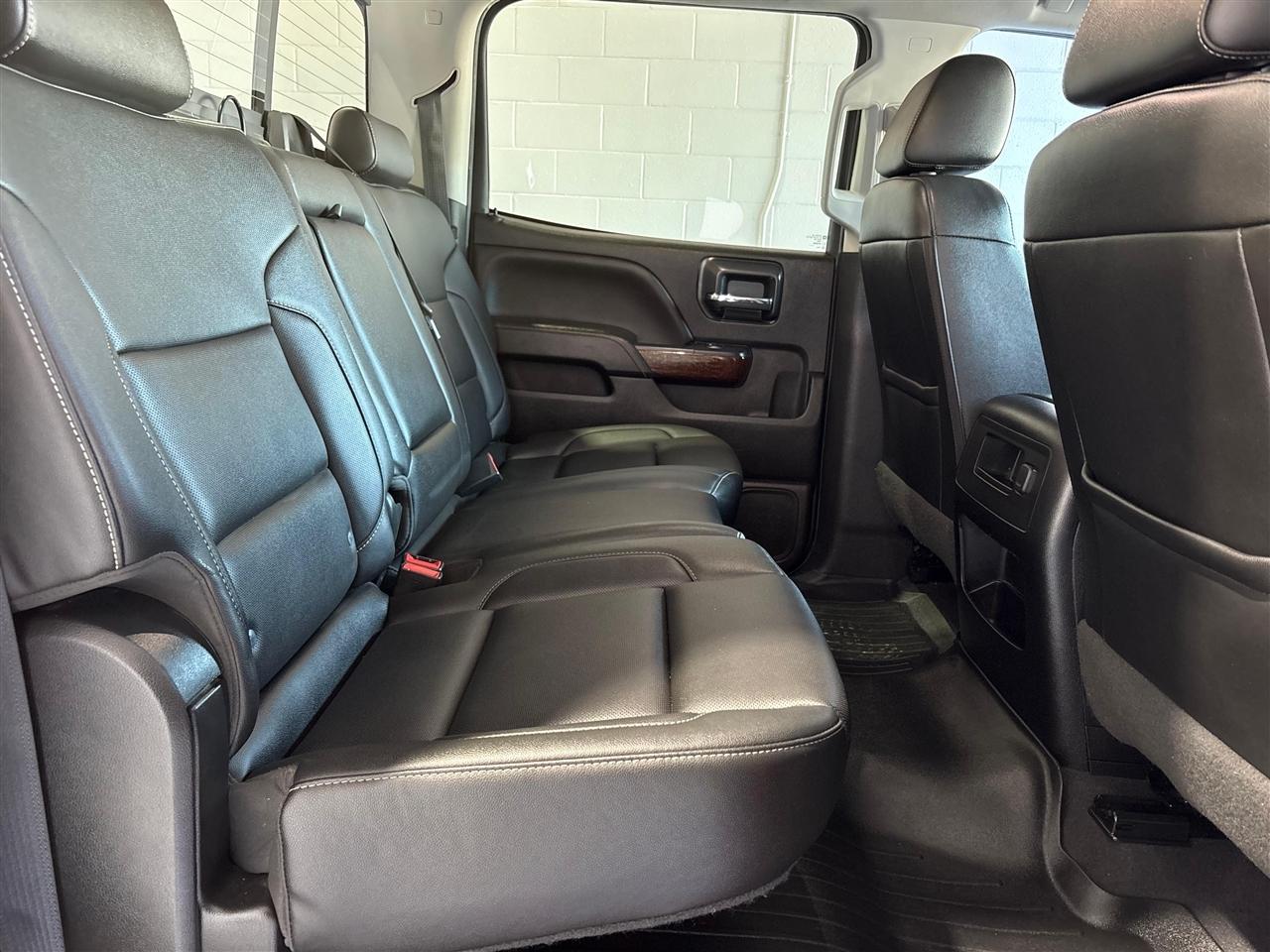 GMC Sierra 1500 SLT Crew Cab Long Box 4WD 2018