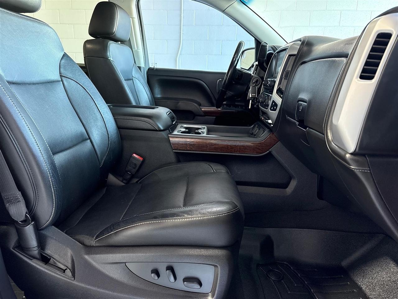 GMC Sierra 1500 SLT Crew Cab Long Box 4WD 2018