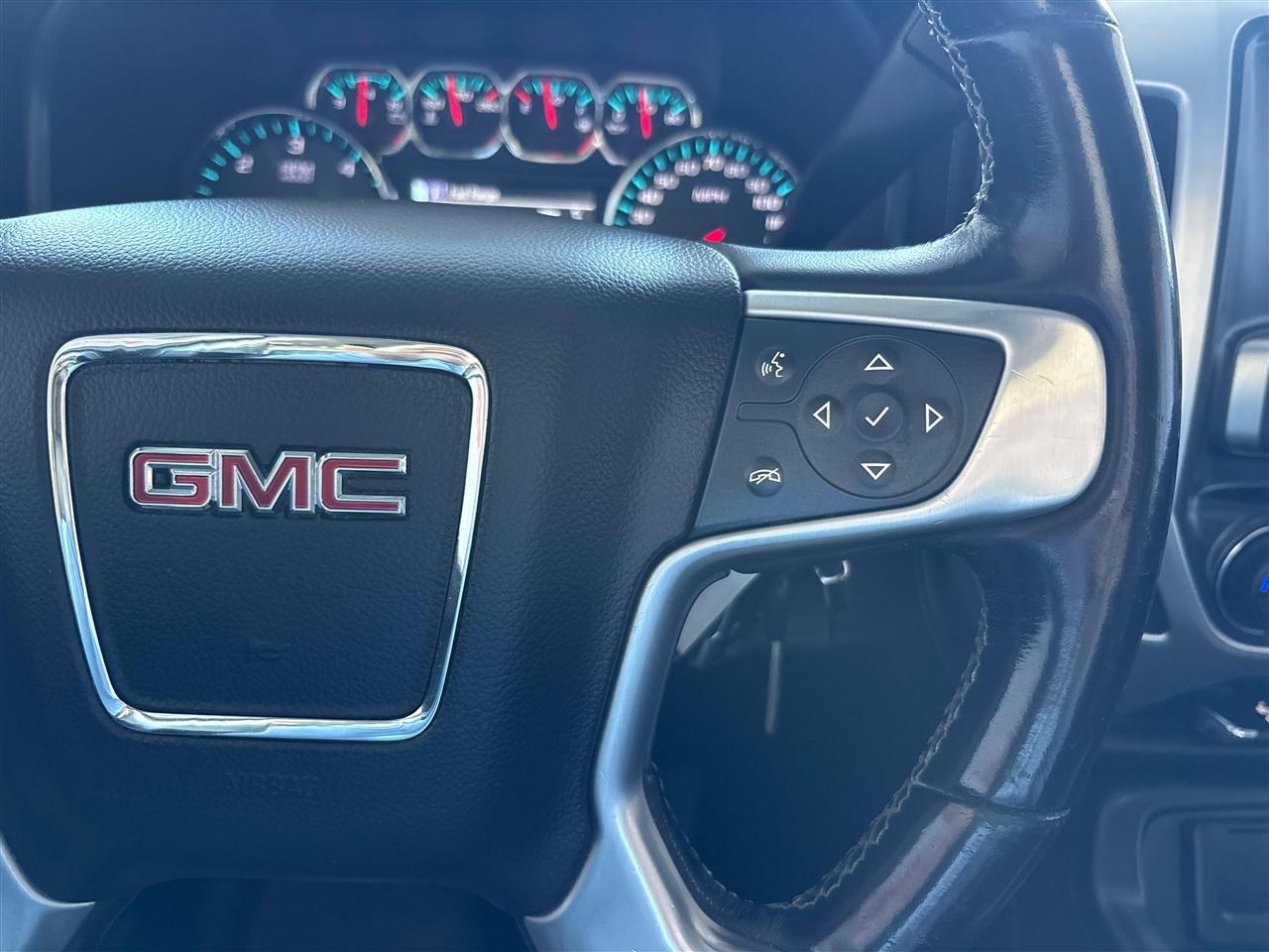 GMC Sierra 1500 SLT Crew Cab Long Box 4WD 2018