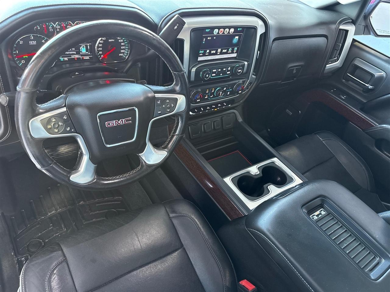 GMC Sierra 1500 SLT Crew Cab Long Box 4WD 2018