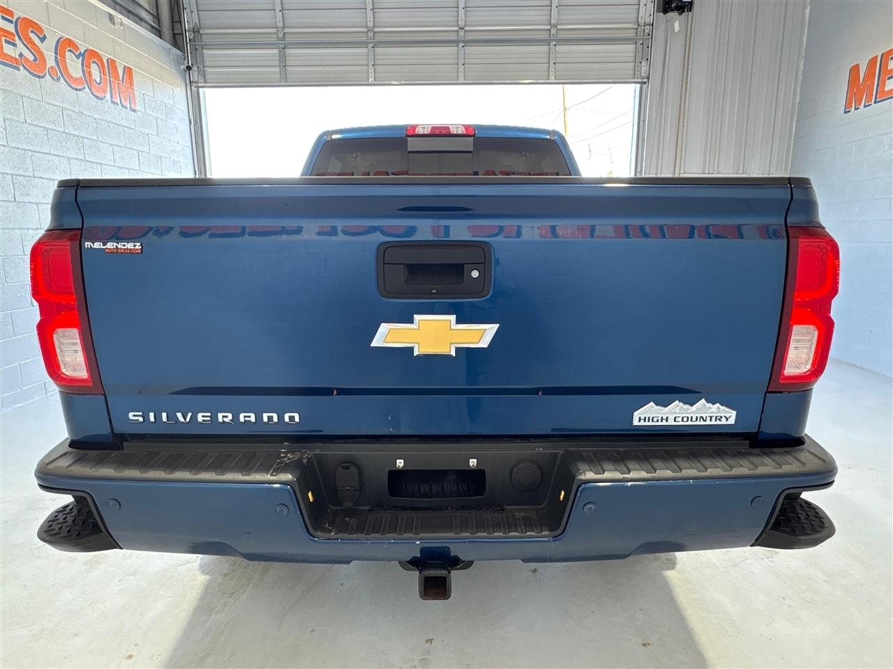 Chevrolet Silverado 1500 High Country Crew Cab Long Box 4WD 2017
