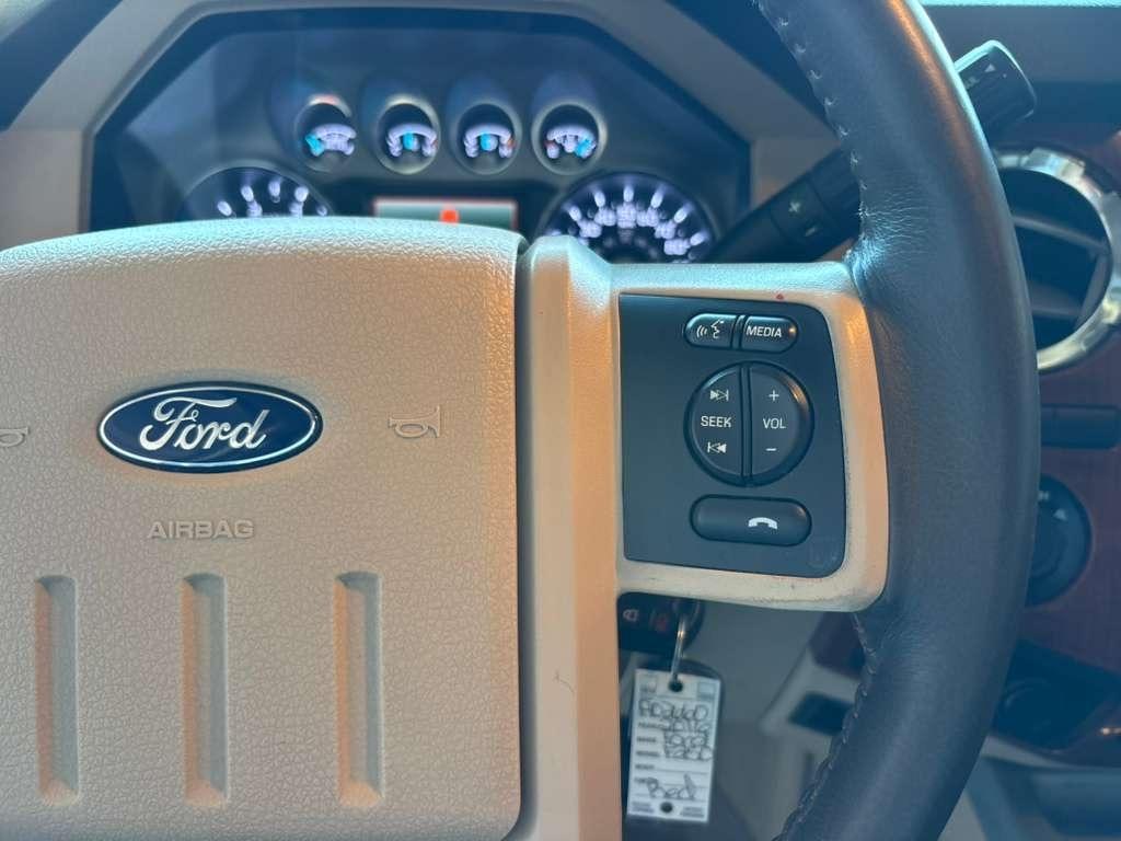 Ford F-250 SD Lariat Crew Cab 4WD 2016